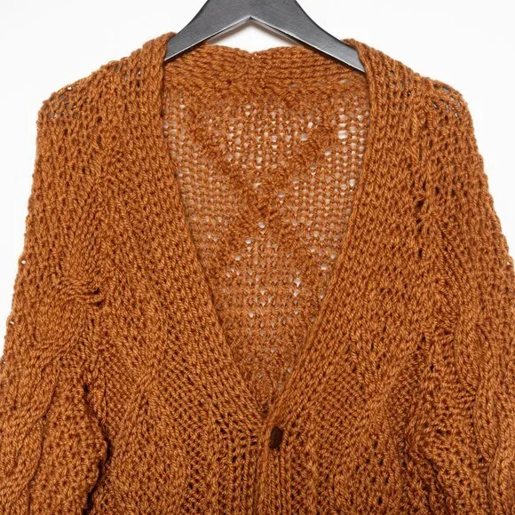 SOLD - Vintage Brown Cable Knit Hand Knit Button V Neck Cardigan - Size L - Picture 3 of 9